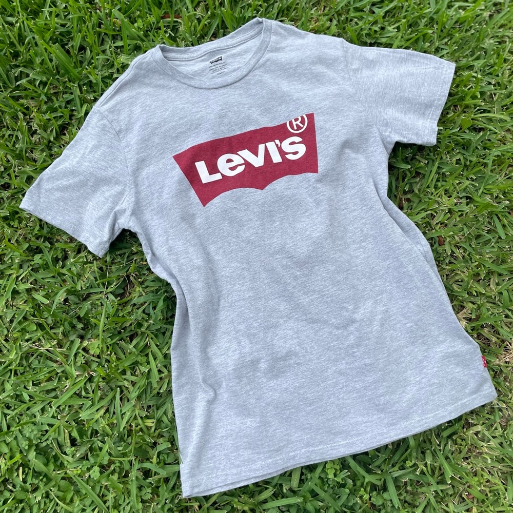 Levi’s Logo Tshirt
